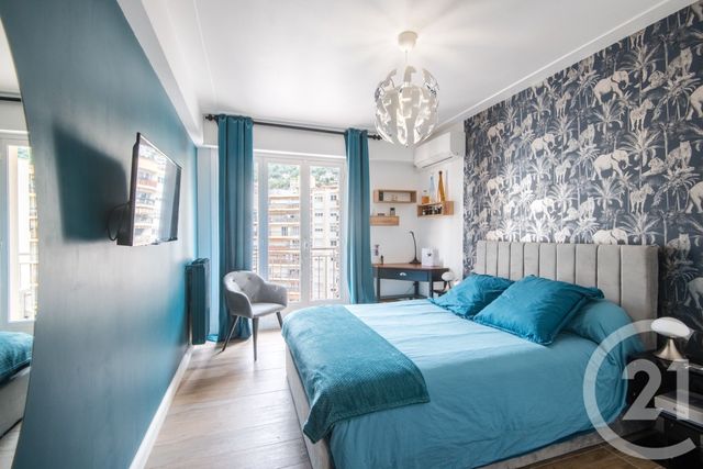 Appartement à vendre - 6 pièces - 119.41 m2 - NICE - 06 - PROVENCE-ALPES-COTE-D-AZUR - Century 21 Lafage Transactions