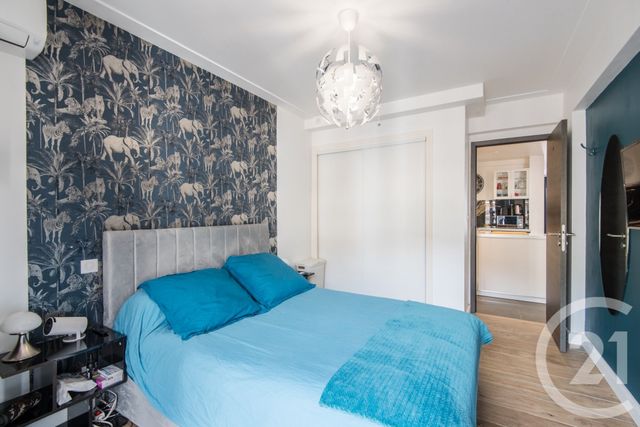 Appartement à vendre - 6 pièces - 119.41 m2 - NICE - 06 - PROVENCE-ALPES-COTE-D-AZUR - Century 21 Lafage Transactions