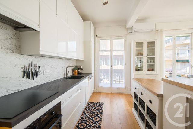 Appartement T2 à vendre - 2 pièces - 56.33 m2 - NICE - 06 - PROVENCE-ALPES-COTE-D-AZUR - Century 21 Lafage Transactions