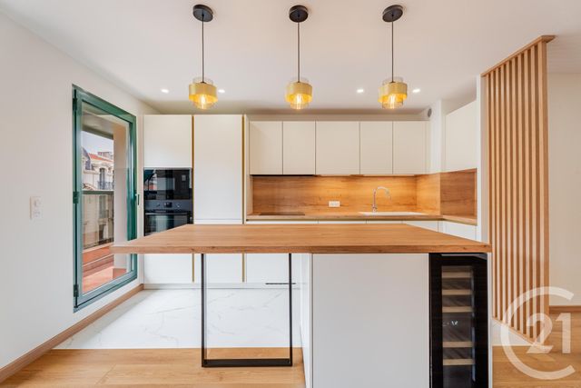 Appartement F4 à vendre - 4 pièces - 90.14 m2 - NICE - 06 - PROVENCE-ALPES-COTE-D-AZUR - Century 21 Lafage Transactions