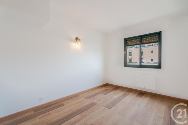 Appartement F4 à vendre - 4 pièces - 90.14 m2 - NICE - 06 - PROVENCE-ALPES-COTE-D-AZUR - Century 21 Lafage Transactions