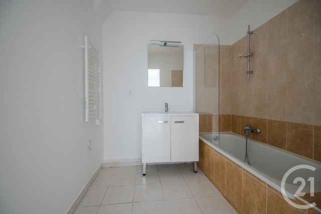 Appartement T4 à vendre - 4 pièces - 85.43 m2 - ANTIBES - 06 - PROVENCE-ALPES-COTE-D-AZUR - Century 21 Lafage Transactions