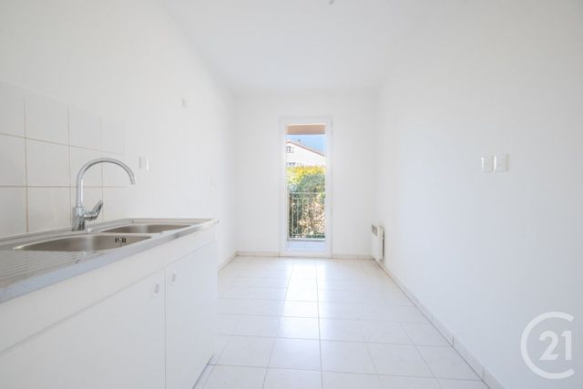 Appartement T3 à vendre - 3 pièces - 68.65 m2 - ANTIBES - 06 - PROVENCE-ALPES-COTE-D-AZUR - Century 21 Lafage Transactions
