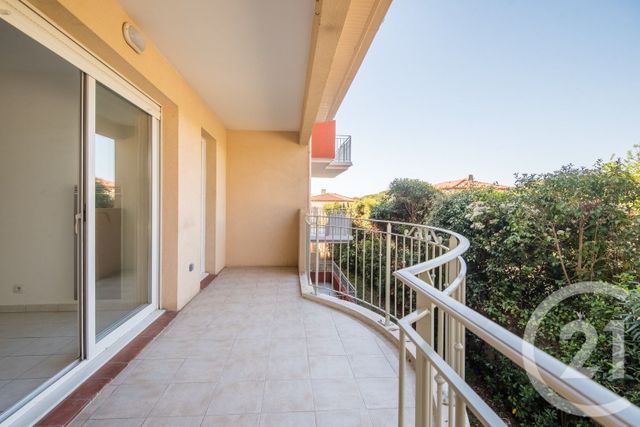 Appartement T3 à vendre - 3 pièces - 68.65 m2 - ANTIBES - 06 - PROVENCE-ALPES-COTE-D-AZUR - Century 21 Lafage Transactions