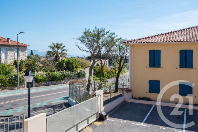 Appartement T3 à vendre - 3 pièces - 68.65 m2 - ANTIBES - 06 - PROVENCE-ALPES-COTE-D-AZUR - Century 21 Lafage Transactions