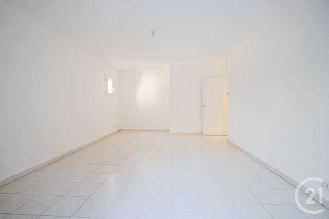 Appartement T3 à vendre - 3 pièces - 68.69 m2 - ANTIBES - 06 - PROVENCE-ALPES-COTE-D-AZUR - Century 21 Lafage Transactions