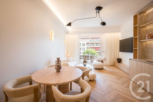 Appartement F4 à vendre - 4 pièces - 89.1 m2 - NICE - 06 - PROVENCE-ALPES-COTE-D-AZUR - Century 21 Lafage Transactions