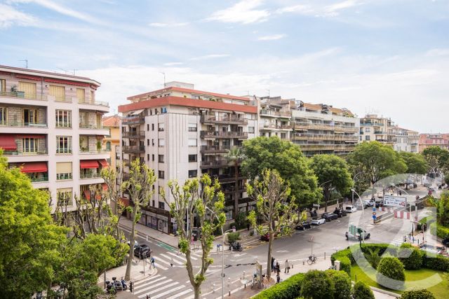 Appartement F4 à vendre - 4 pièces - 89.1 m2 - NICE - 06 - PROVENCE-ALPES-COTE-D-AZUR - Century 21 Lafage Transactions