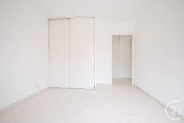 Appartement T3 à vendre - 3 pièces - 69.57 m2 - ANTIBES - 06 - PROVENCE-ALPES-COTE-D-AZUR - Century 21 Lafage Transactions
