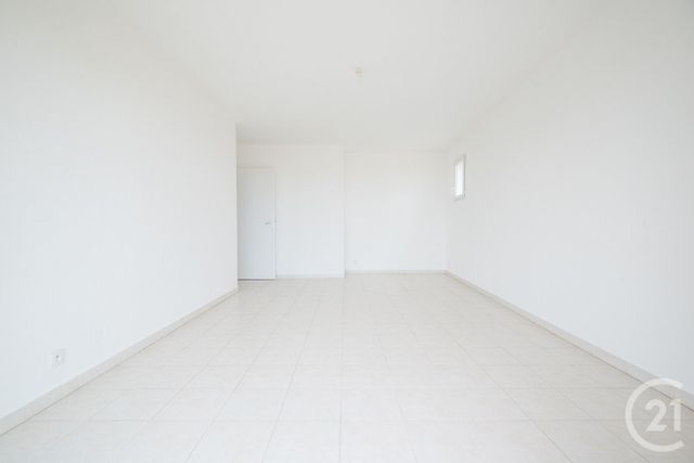 Appartement T3 à vendre - 3 pièces - 69.57 m2 - ANTIBES - 06 - PROVENCE-ALPES-COTE-D-AZUR - Century 21 Lafage Transactions