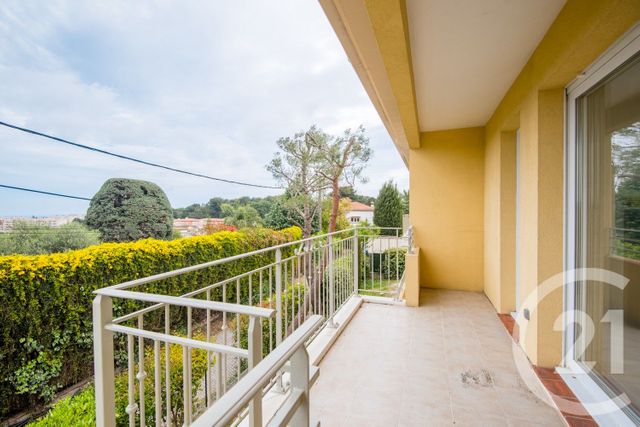 Appartement T3 à vendre - 3 pièces - 69.57 m2 - ANTIBES - 06 - PROVENCE-ALPES-COTE-D-AZUR - Century 21 Lafage Transactions