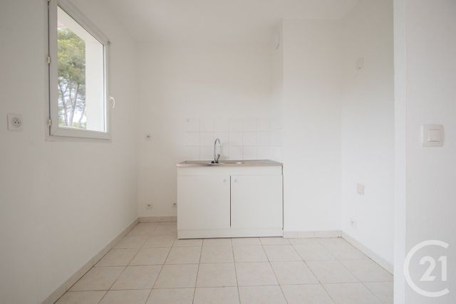 Appartement T2 à vendre - 2 pièces - 50.98 m2 - ANTIBES - 06 - PROVENCE-ALPES-COTE-D-AZUR - Century 21 Lafage Transactions
