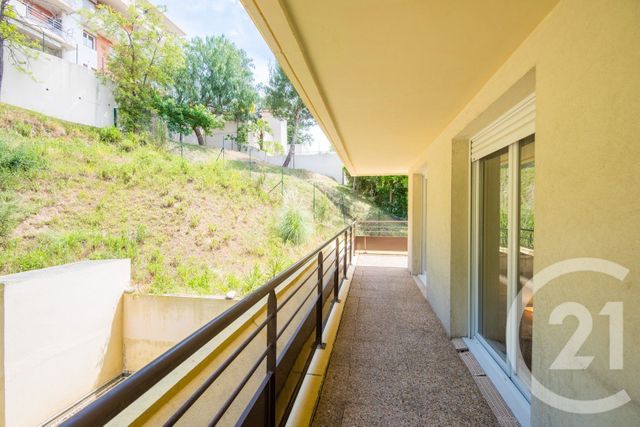Appartement F3 à vendre - 3 pièces - 60.3 m2 - NICE - 06 - PROVENCE-ALPES-COTE-D-AZUR - Century 21 Lafage Transactions