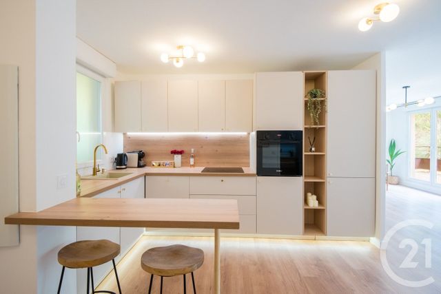 Appartement F3 à vendre - 3 pièces - 60.3 m2 - NICE - 06 - PROVENCE-ALPES-COTE-D-AZUR - Century 21 Lafage Transactions