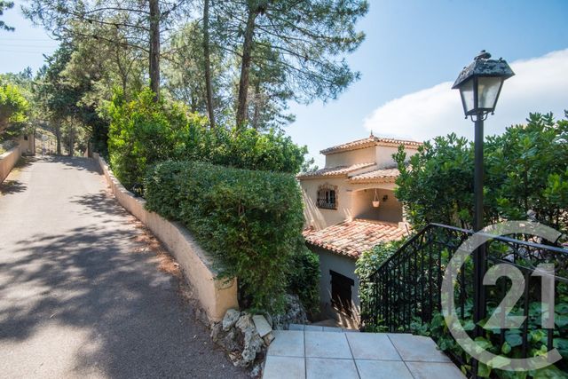 maison à vendre - 6 pièces - 220.0 m2 - THEOULE SUR MER - 06 - PROVENCE-ALPES-COTE-D-AZUR - Century 21 Lafage Transactions