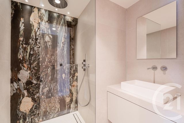 Appartement F3 à vendre - 3 pièces - 86.85 m2 - NICE - 06 - PROVENCE-ALPES-COTE-D-AZUR - Century 21 Lafage Transactions