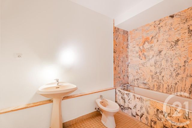 Appartement F4 à vendre - 4 pièces - 108.48 m2 - NICE - 06 - PROVENCE-ALPES-COTE-D-AZUR - Century 21 Lafage Transactions