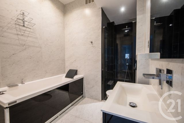 Appartement F3 à vendre - 3 pièces - 68.01 m2 - NICE - 06 - PROVENCE-ALPES-COTE-D-AZUR - Century 21 Lafage Transactions