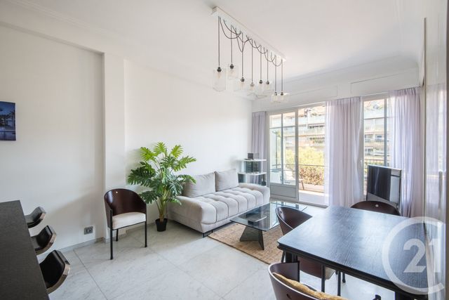 Appartement F3 à vendre - 3 pièces - 68.01 m2 - NICE - 06 - PROVENCE-ALPES-COTE-D-AZUR - Century 21 Lafage Transactions
