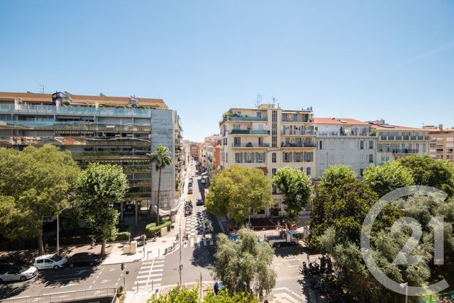 Appartement F3 à vendre - 3 pièces - 68.01 m2 - NICE - 06 - PROVENCE-ALPES-COTE-D-AZUR - Century 21 Lafage Transactions