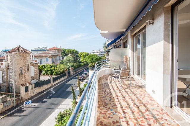 Appartement F2 à vendre - 2 pièces - 61.27 m2 - NICE - 06 - PROVENCE-ALPES-COTE-D-AZUR - Century 21 Lafage Transactions