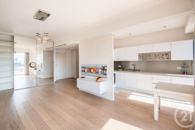 Appartement F2 à vendre - 2 pièces - 61.27 m2 - NICE - 06 - PROVENCE-ALPES-COTE-D-AZUR - Century 21 Lafage Transactions