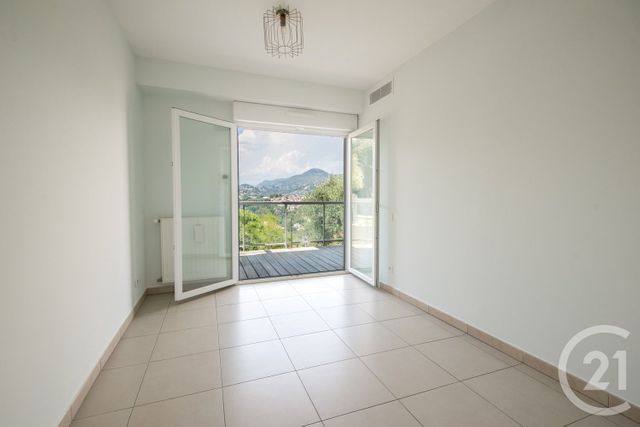 Appartement F4 à vendre - 4 pièces - 114.5 m2 - NICE - 06 - PROVENCE-ALPES-COTE-D-AZUR - Century 21 Lafage Transactions