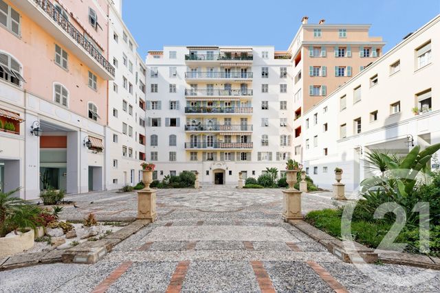 Appartement F2 à vendre - 2 pièces - 55.62 m2 - NICE - 06 - PROVENCE-ALPES-COTE-D-AZUR - Century 21 Lafage Transactions