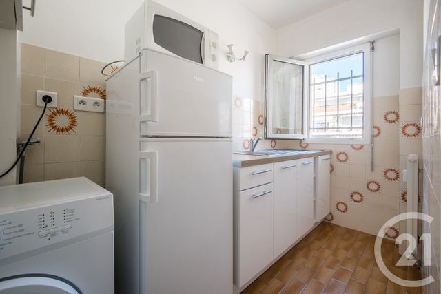 Appartement Studio à vendre - 1 pièce - 32.78 m2 - NICE - 06 - PROVENCE-ALPES-COTE-D-AZUR - Century 21 Lafage Transactions