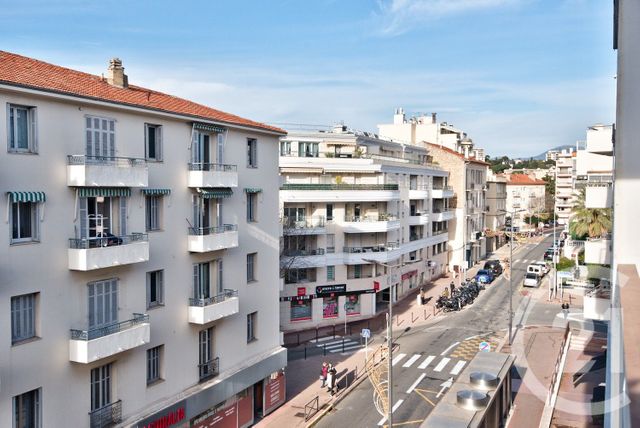 Appartement T3 à vendre - 3 pièces - 74.19 m2 - ANTIBES - 06 - PROVENCE-ALPES-COTE-D-AZUR - Century 21 Lafage Transactions