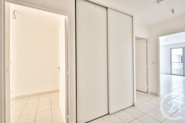 Appartement T3 à vendre - 3 pièces - 74.19 m2 - ANTIBES - 06 - PROVENCE-ALPES-COTE-D-AZUR - Century 21 Lafage Transactions