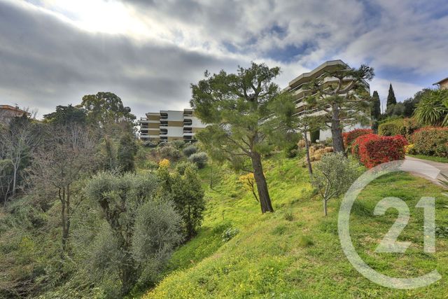 Appartement F3 à vendre - 3 pièces - 70.15 m2 - NICE - 06 - PROVENCE-ALPES-COTE-D-AZUR - Century 21 Lafage Transactions