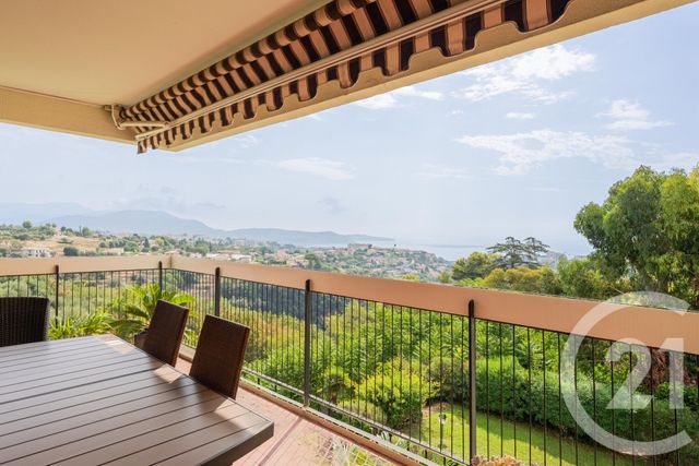 Appartement F3 à vendre - 3 pièces - 70.15 m2 - NICE - 06 - PROVENCE-ALPES-COTE-D-AZUR - Century 21 Lafage Transactions