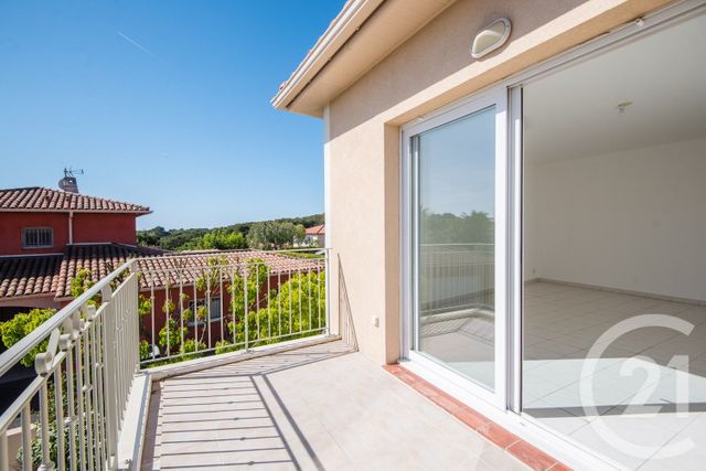 Appartement T4 à vendre - 4 pièces - 85.8 m2 - ANTIBES - 06 - PROVENCE-ALPES-COTE-D-AZUR - Century 21 Lafage Transactions