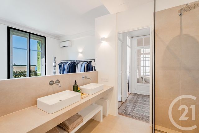 Appartement F5 à vendre - 5 pièces - 146.13 m2 - NICE - 06 - PROVENCE-ALPES-COTE-D-AZUR - Century 21 Lafage Transactions