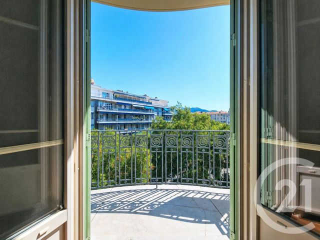 Appartement F4 à vendre - 4 pièces - 120.12 m2 - NICE - 06 - PROVENCE-ALPES-COTE-D-AZUR - Century 21 Lafage Transactions
