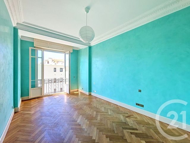 Appartement F4 à vendre - 4 pièces - 120.12 m2 - NICE - 06 - PROVENCE-ALPES-COTE-D-AZUR - Century 21 Lafage Transactions