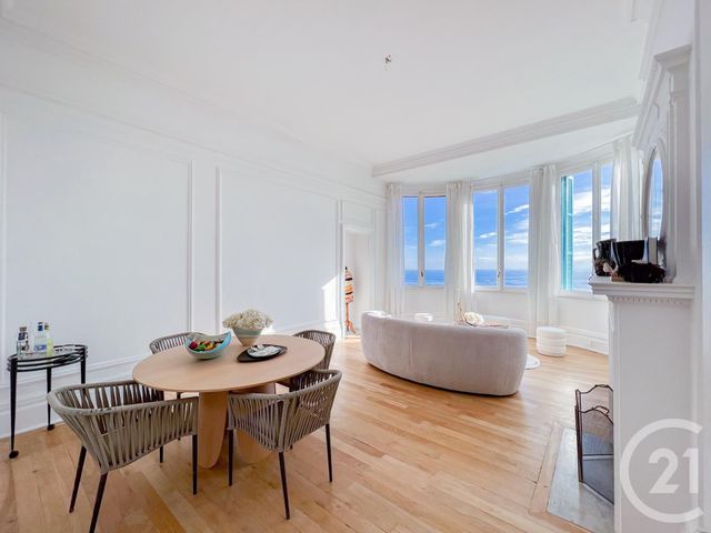 Appartement F3 à vendre - 3 pièces - 102.38 m2 - BEAUSOLEIL - 06 - PROVENCE-ALPES-COTE-D-AZUR - Century 21 Lafage Transactions