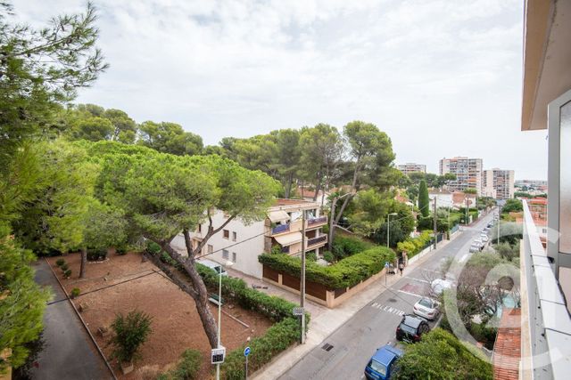 Appartement T2 à vendre - 2 pièces - 38.73 m2 - LE CANNET - 06 - PROVENCE-ALPES-COTE-D-AZUR - Century 21 Lafage Transactions