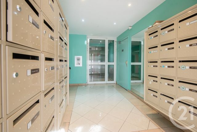 Appartement Studio à vendre - 1 pièce - 30.52 m2 - NICE - 06 - PROVENCE-ALPES-COTE-D-AZUR - Century 21 Lafage Transactions