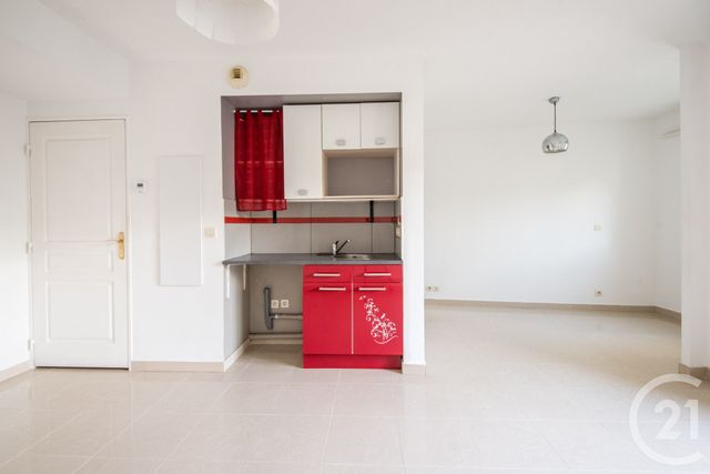 Appartement Studio à vendre - 1 pièce - 30.52 m2 - NICE - 06 - PROVENCE-ALPES-COTE-D-AZUR - Century 21 Lafage Transactions