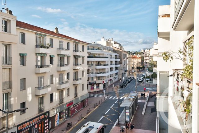 Appartement T2 à vendre - 2 pièces - 51.12 m2 - ANTIBES - 06 - PROVENCE-ALPES-COTE-D-AZUR - Century 21 Lafage Transactions
