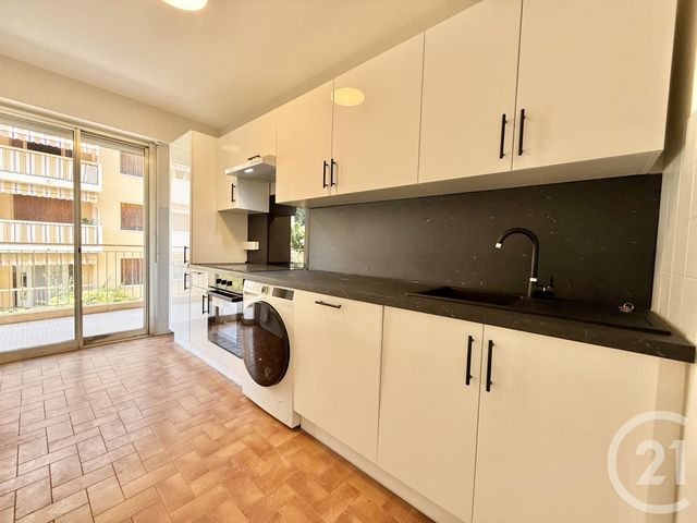 Appartement F4 à vendre - 4 pièces - 88.86 m2 - NICE - 06 - PROVENCE-ALPES-COTE-D-AZUR - Century 21 Lafage Transactions