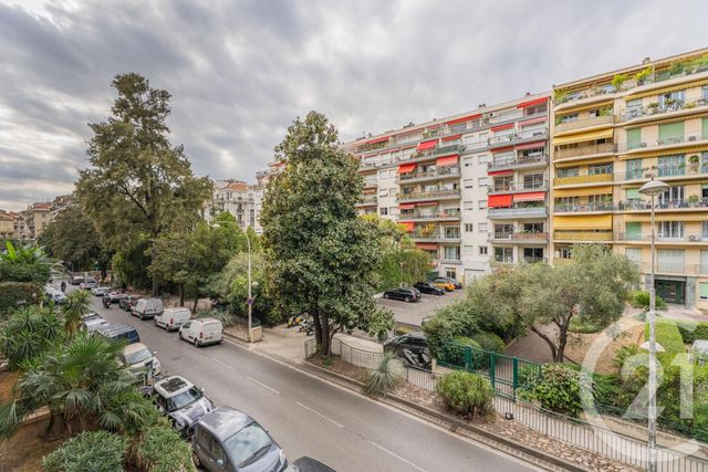 Appartement F2 à vendre - 2 pièces - 46.06 m2 - NICE - 06 - PROVENCE-ALPES-COTE-D-AZUR - Century 21 Lafage Transactions