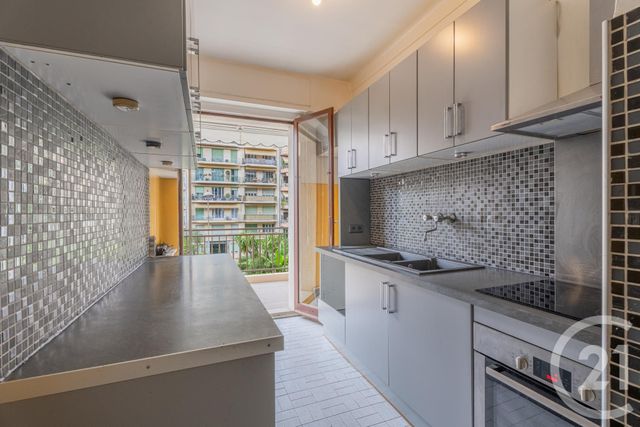 Appartement F2 à vendre - 2 pièces - 46.06 m2 - NICE - 06 - PROVENCE-ALPES-COTE-D-AZUR - Century 21 Lafage Transactions