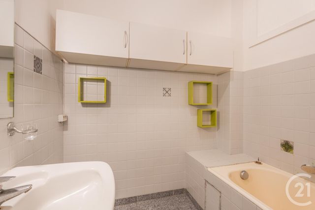 Appartement F2 à vendre - 2 pièces - 46.06 m2 - NICE - 06 - PROVENCE-ALPES-COTE-D-AZUR - Century 21 Lafage Transactions