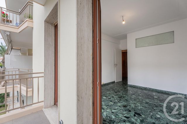 Appartement F2 à vendre - 2 pièces - 46.06 m2 - NICE - 06 - PROVENCE-ALPES-COTE-D-AZUR - Century 21 Lafage Transactions
