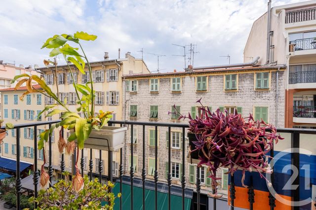 Appartement F3 à vendre - 3 pièces - 62.21 m2 - NICE - 06 - PROVENCE-ALPES-COTE-D-AZUR - Century 21 Lafage Transactions
