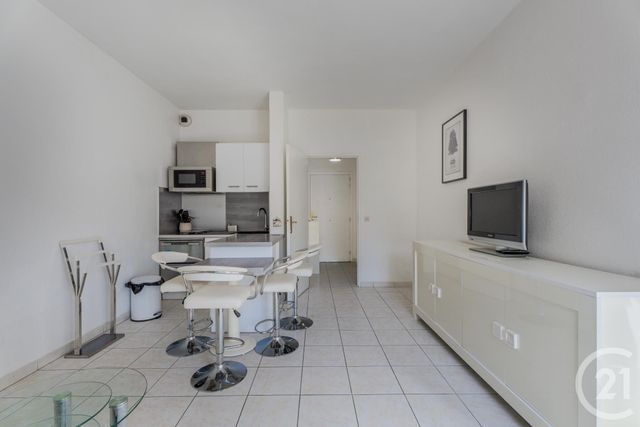 Appartement F1 à vendre - 1 pièce - 24.78 m2 - NICE - 06 - PROVENCE-ALPES-COTE-D-AZUR - Century 21 Lafage Transactions