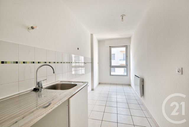 Appartement T3 à vendre - 3 pièces - 68.34 m2 - ANTIBES - 06 - PROVENCE-ALPES-COTE-D-AZUR - Century 21 Lafage Transactions